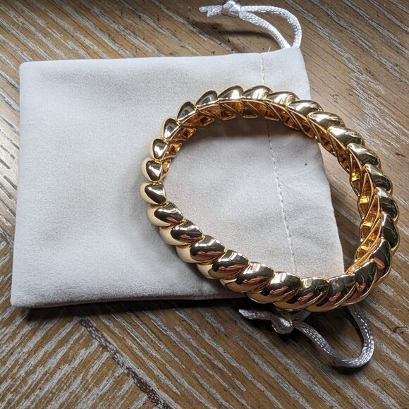Neiman Marcus Ribbed Evening 14K Gold Plated Bracelet - Picture 2 of 7